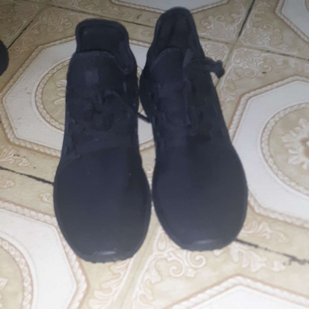Running Shoes